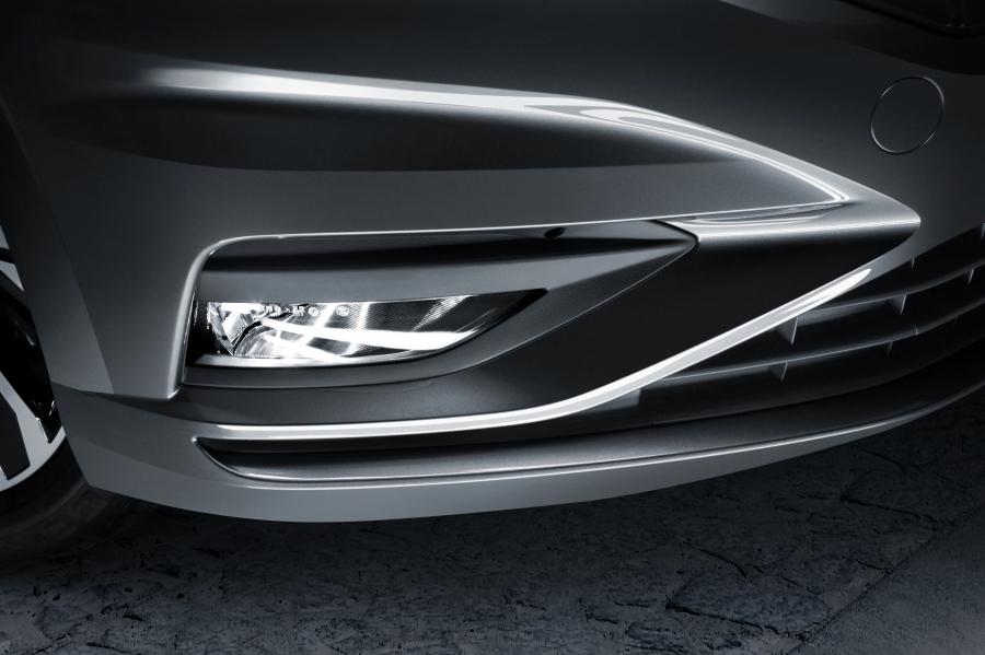 Детали экстерьера Volkswagen Jetta 2018 года  (MX) (фото 12 из 30)